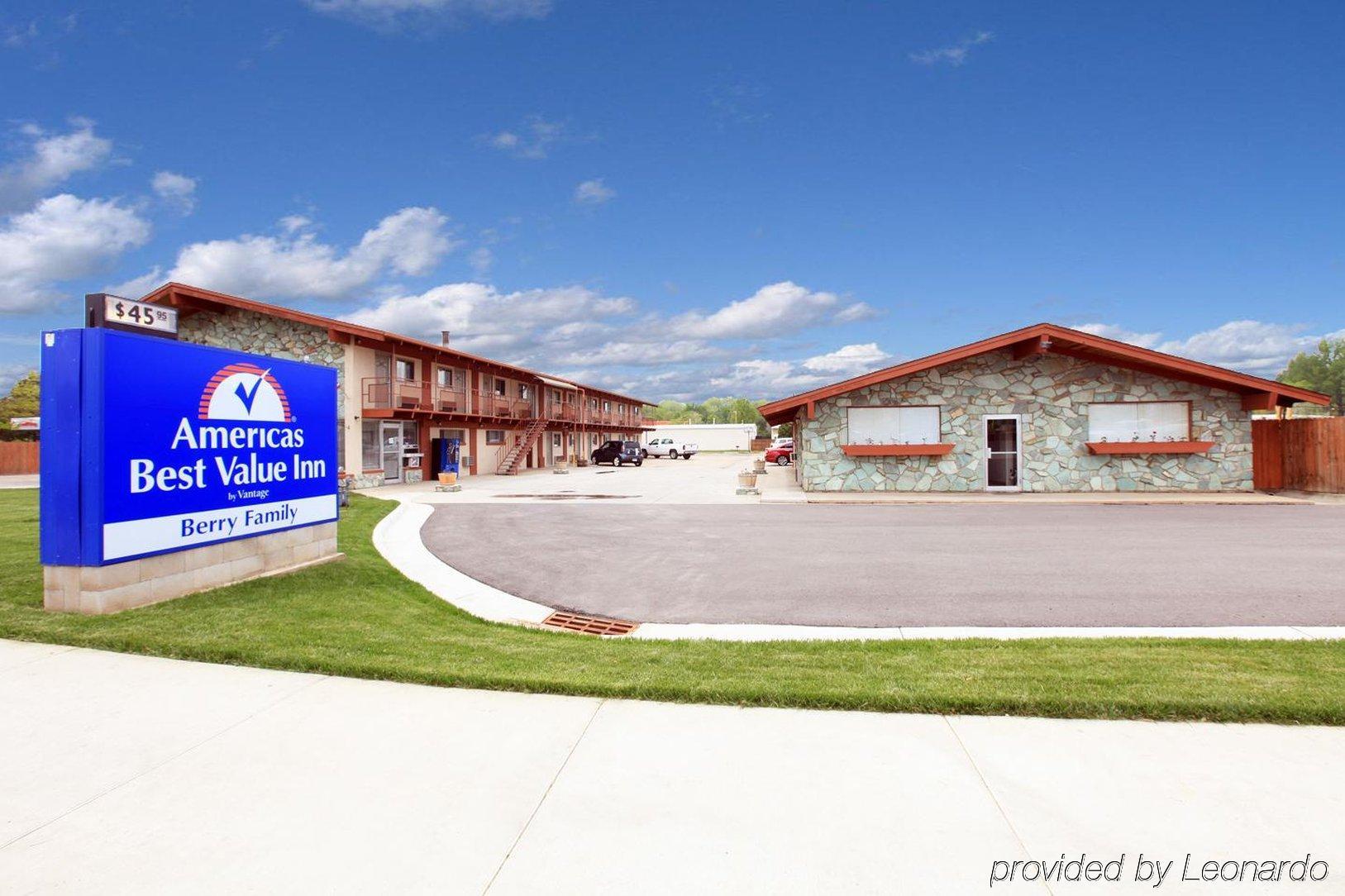 Americas Best Value Inn פורט קולינס מראה חיצוני תמונה